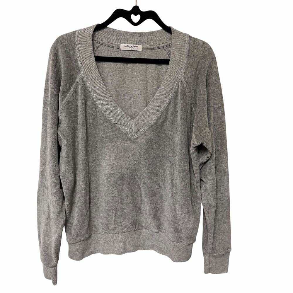 PerfectWhiteTee Sinead V Neck Sweatshirt Light Grey French Terry Cotton Small